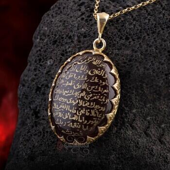 Akik Taşı Üzeri Vedduha Suresi Yazılı Altın Kaplama Gümüş Kolye - Osmanlı Pazar