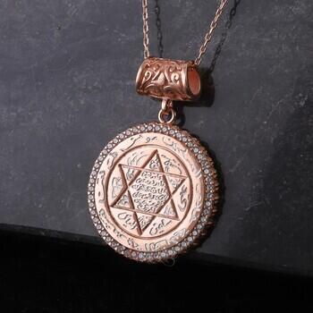 Beyaz Zirkon Taş Süslemeli Rose Kaplama Gümüş El Yazısı Mührü Süleyman Kolye - Osmanlı Pazar