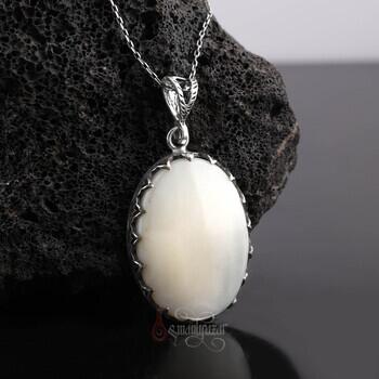 Doğal Sedef Taşı Oval Kesim El İşçiliği 925 Ayar Gümüş Kolye - Osmanlı Pazar
