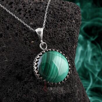 İyi Kalite Malahit Doğal Taşlı 925 Ayar Gümüş Yuvarlak Kesim Kolye - Osmanlı Pazar