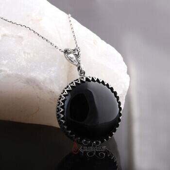 Kabaşon Kesim Siyah Onix Doğal Taşlı 925 Ayar Gümüş Zikzak Tasarım Kolye - Osmanlı Pazar