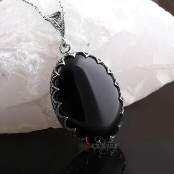 Kabaşon Siyah Onix Doğal Taşlı 925 Ayar Gümüş Oval Kesim İşlemeli Kolye - Osmanlı Pazar