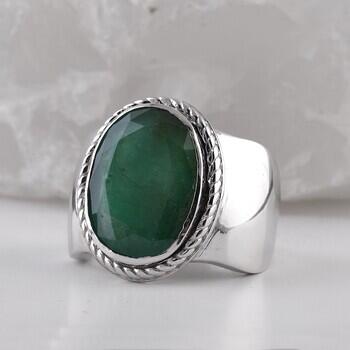 Kaliteli Zümrüt Taşı 14 Ayar Beyaz Altın Yüzük - Osmanlı Pazar