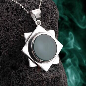 Selçuklu Yıldızı 925 Ayar Gümüş Yeşil Akik Taşlı Kolye - Osmanlı Pazar