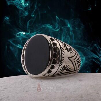 Siyah Oniks Taşlı Usta İşçiliği 925 Ayar Gümüş Yüzük - Osmanlı Pazar